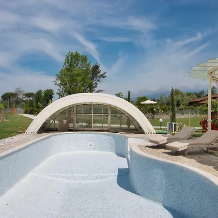 Luxury With Pool *
